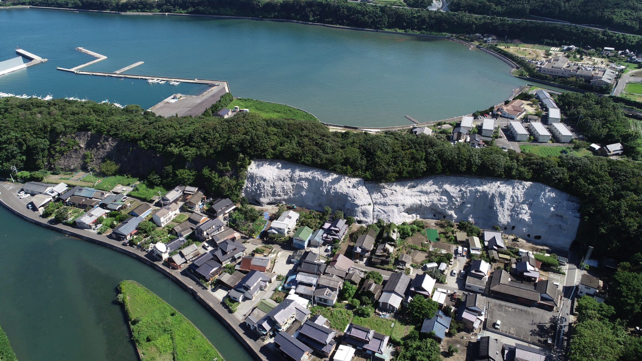 大分県豊後高田市の施工が終わりました。 お知らせ 株式会社マテリオリペア 大分県豊後高田市の施工が終わりました。 お知らせ 株式会社マテリオリペア